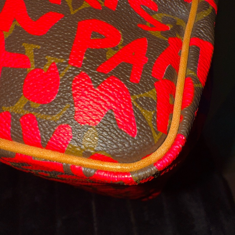 Authentic LOUIS VUITTON Monogram Graffiti Speedy 30 PINK - Picture 15 of 16